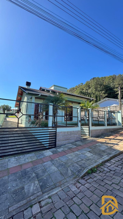 CASA LOTEAMENTO CLIVATTI